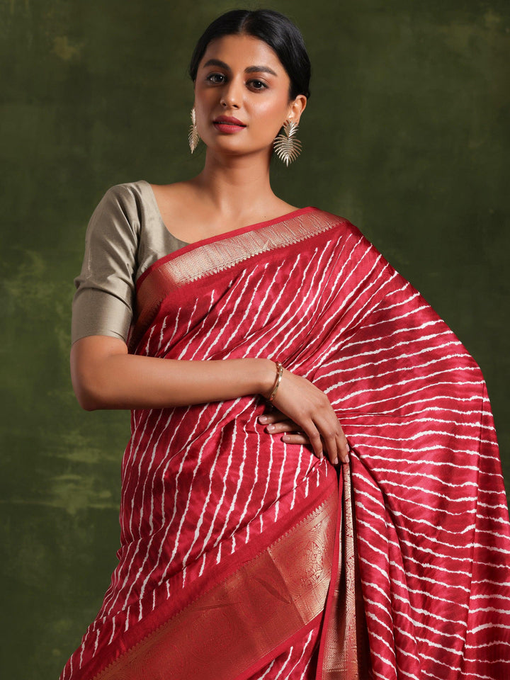 Maroon Printed Silk Blend Saree With Unstitched Blouse Piece - Libas