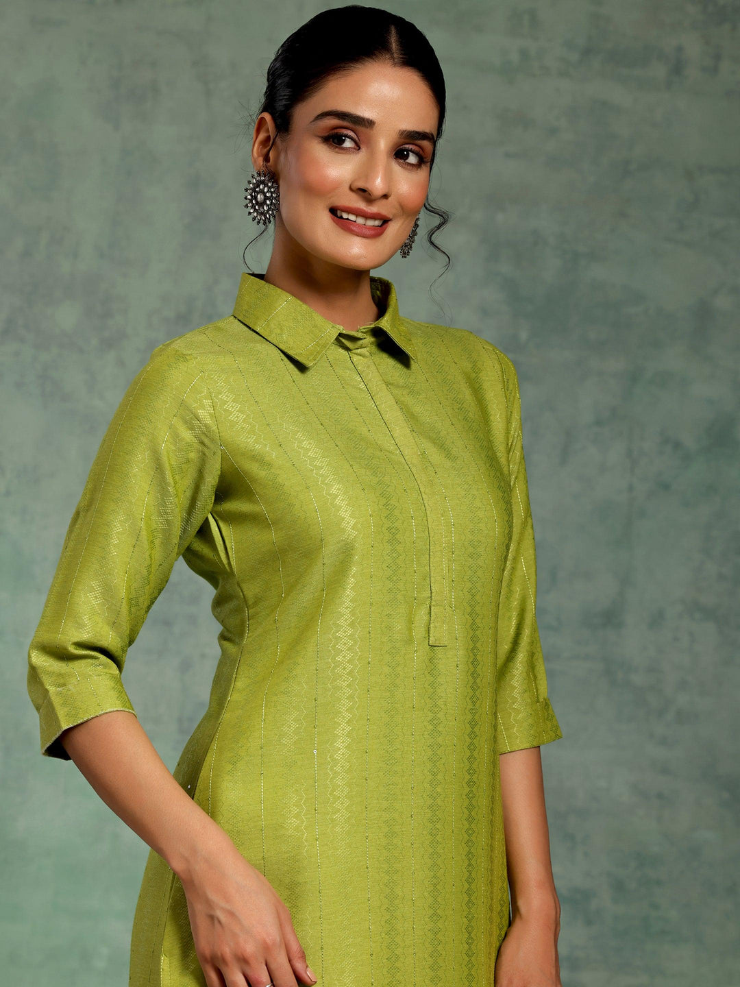 Green Woven Design Cotton Straight Kurta - Libas 