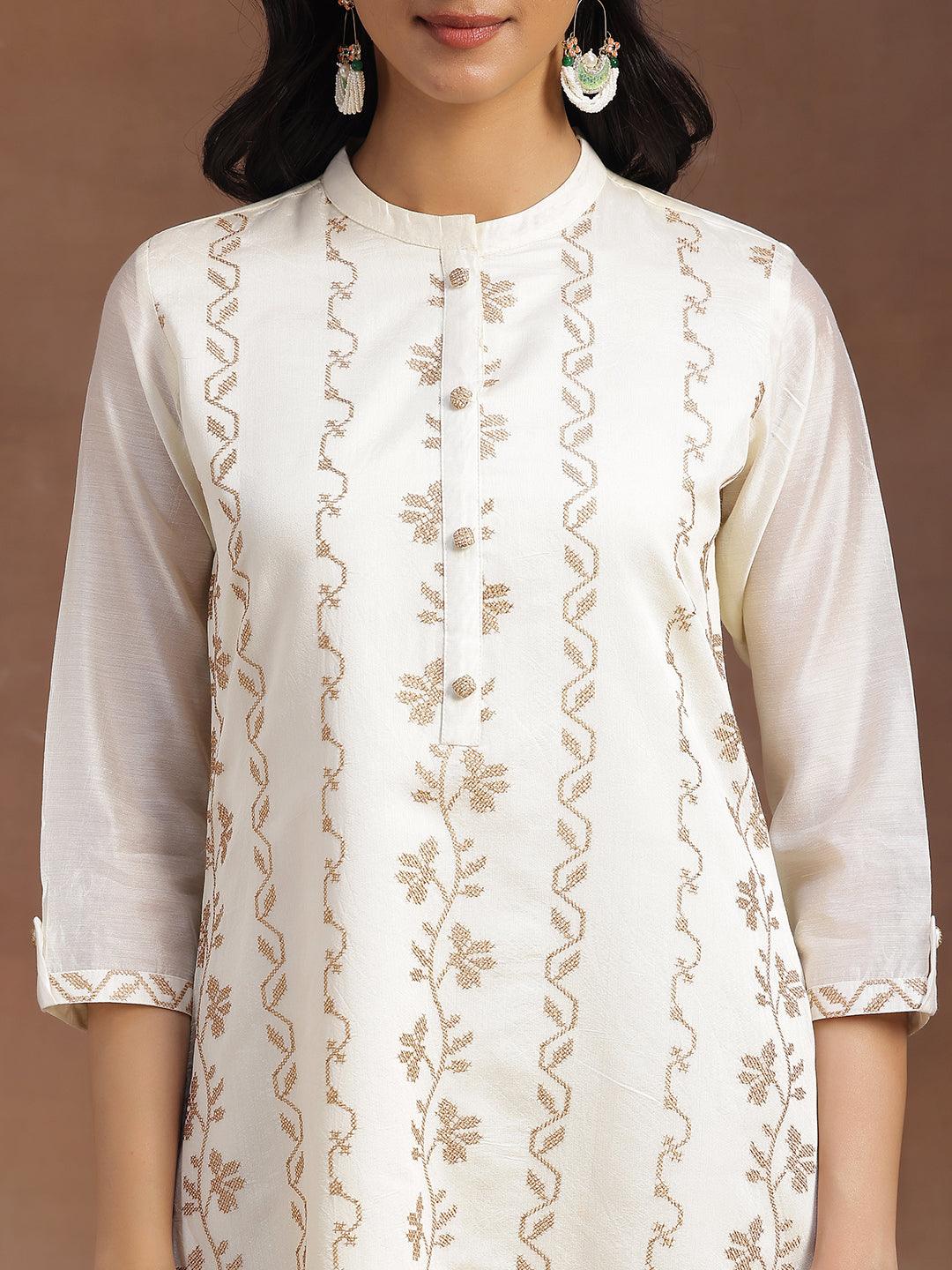 Off White Embroidered Chanderi Silk Straight Kurta - Libas 