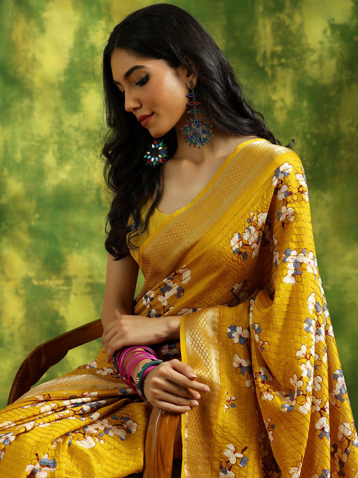 Mustard Printed Silk Blend Saree With Unstitched Blouse Piece - Libas