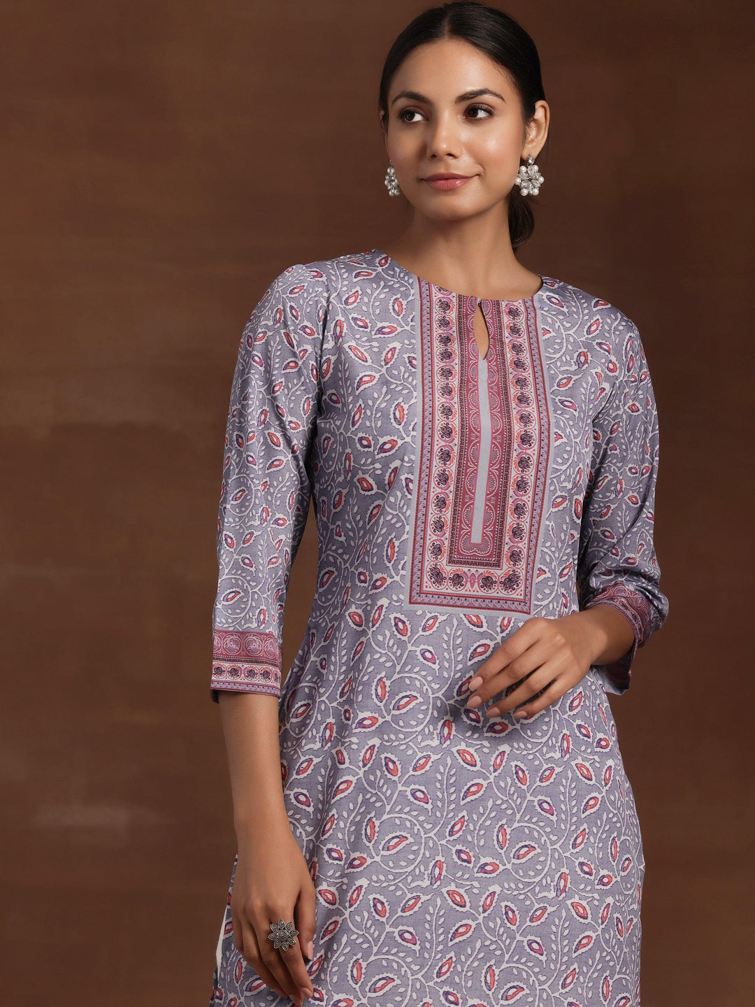 Lavender Printed Crepe Straight Kurta - Libas 