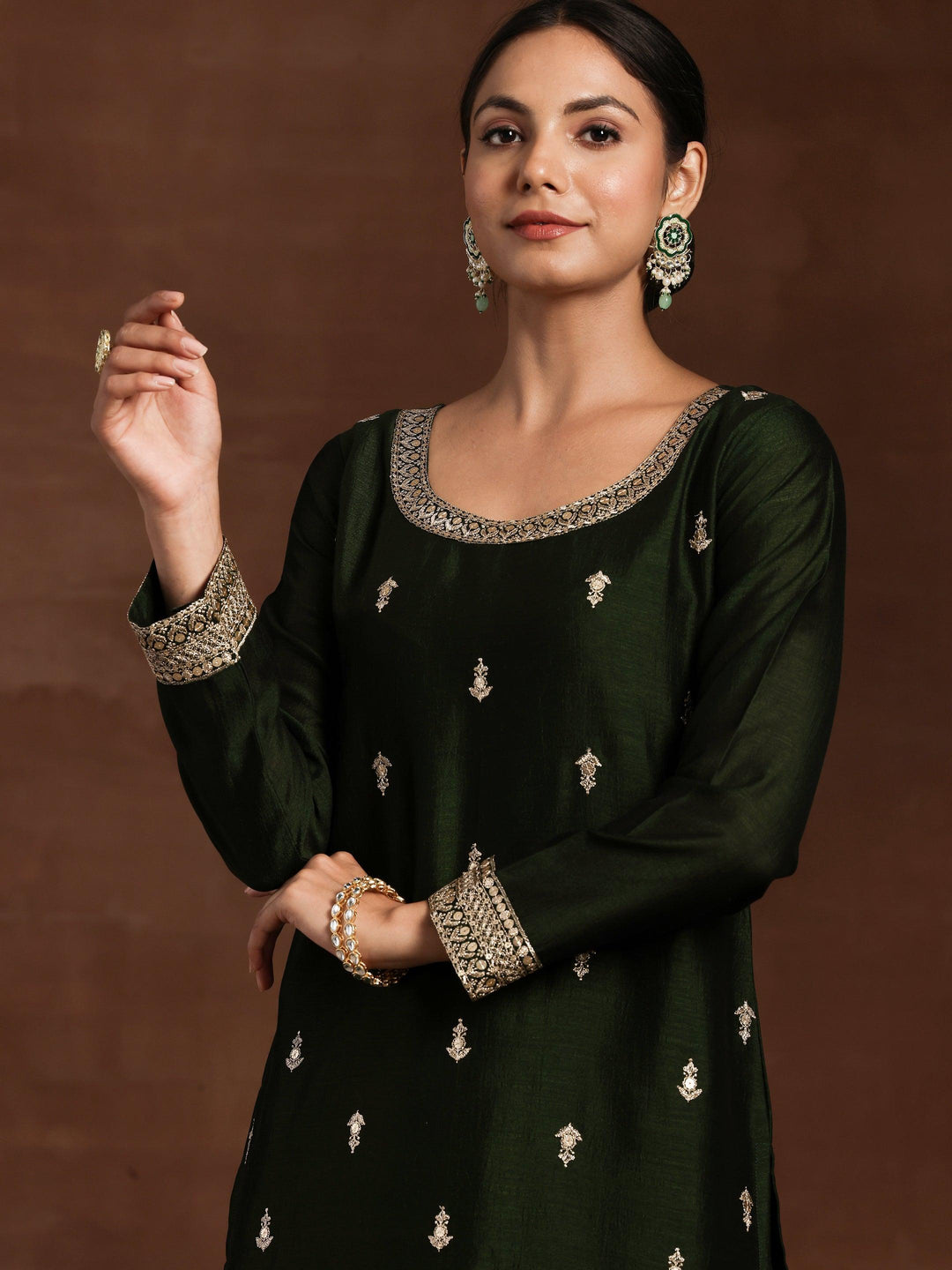 Green Embroidered Silk Blend Straight Suit With Dupatta - Libas 