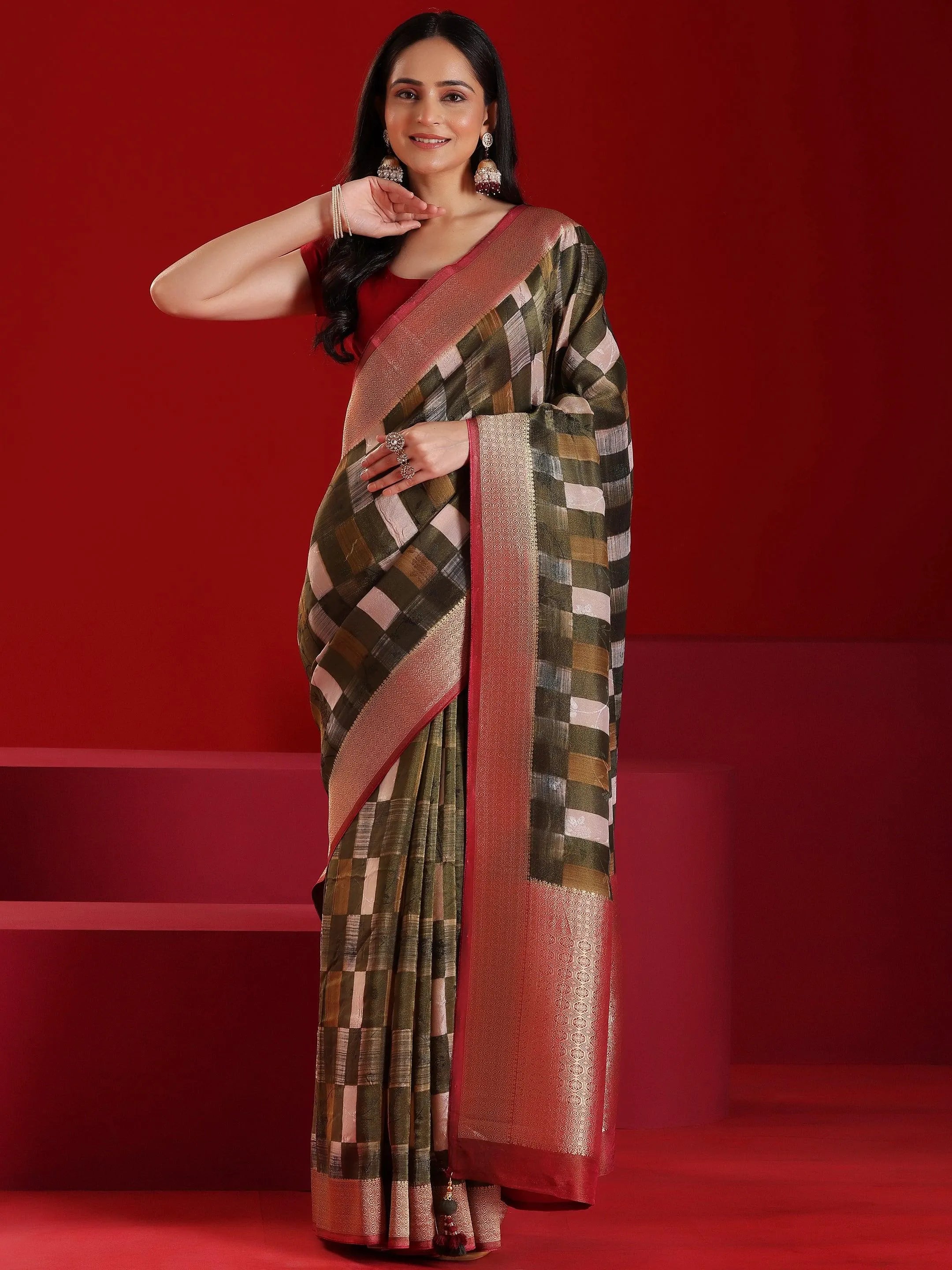 Libas Art Green Printed Satin Saree With Unstitched Blouse Piece