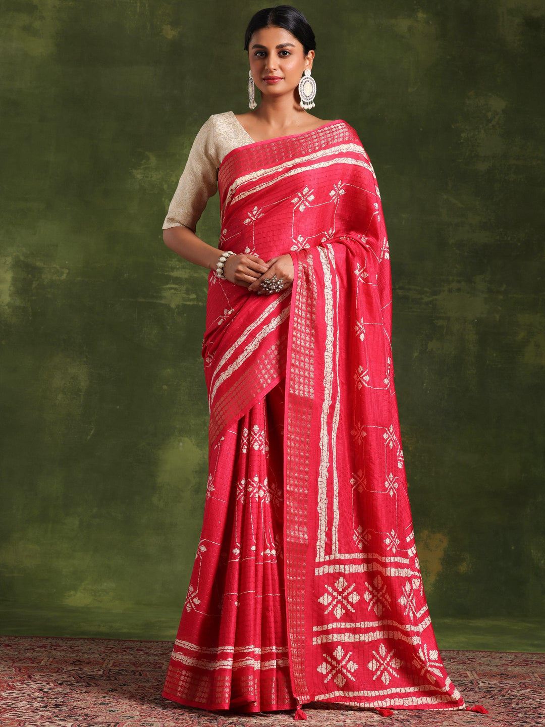 Pink Printed Silk Blend Saree With Unstitched Blouse Piece - Libas 