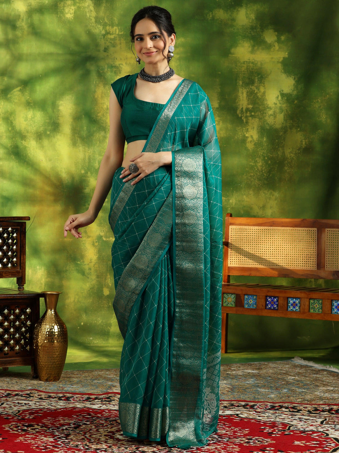 Rama Green Printed Silk Blend Saree With Unstitched Blouse Piece - Libas