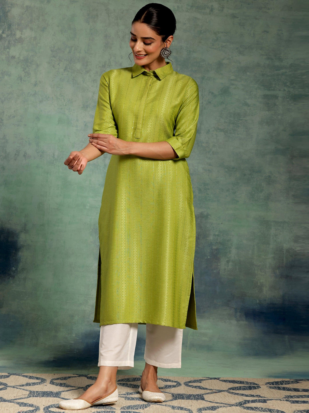 Green Woven Design Cotton Straight Kurta - Libas