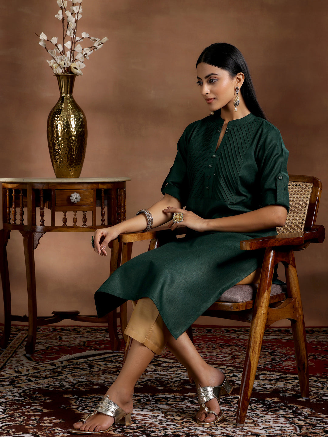 Green Solid Cotton Blend Straight Kurta