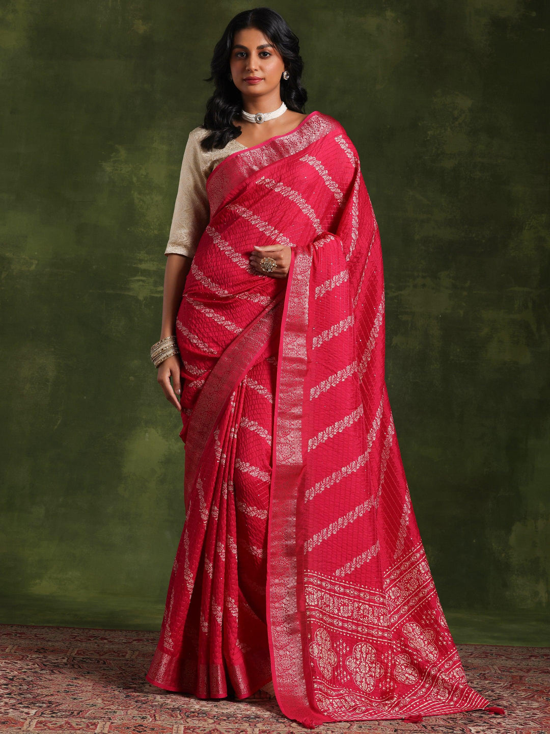 Pink Printed Silk Blend Saree With Unstitched Blouse Piece - Libas 