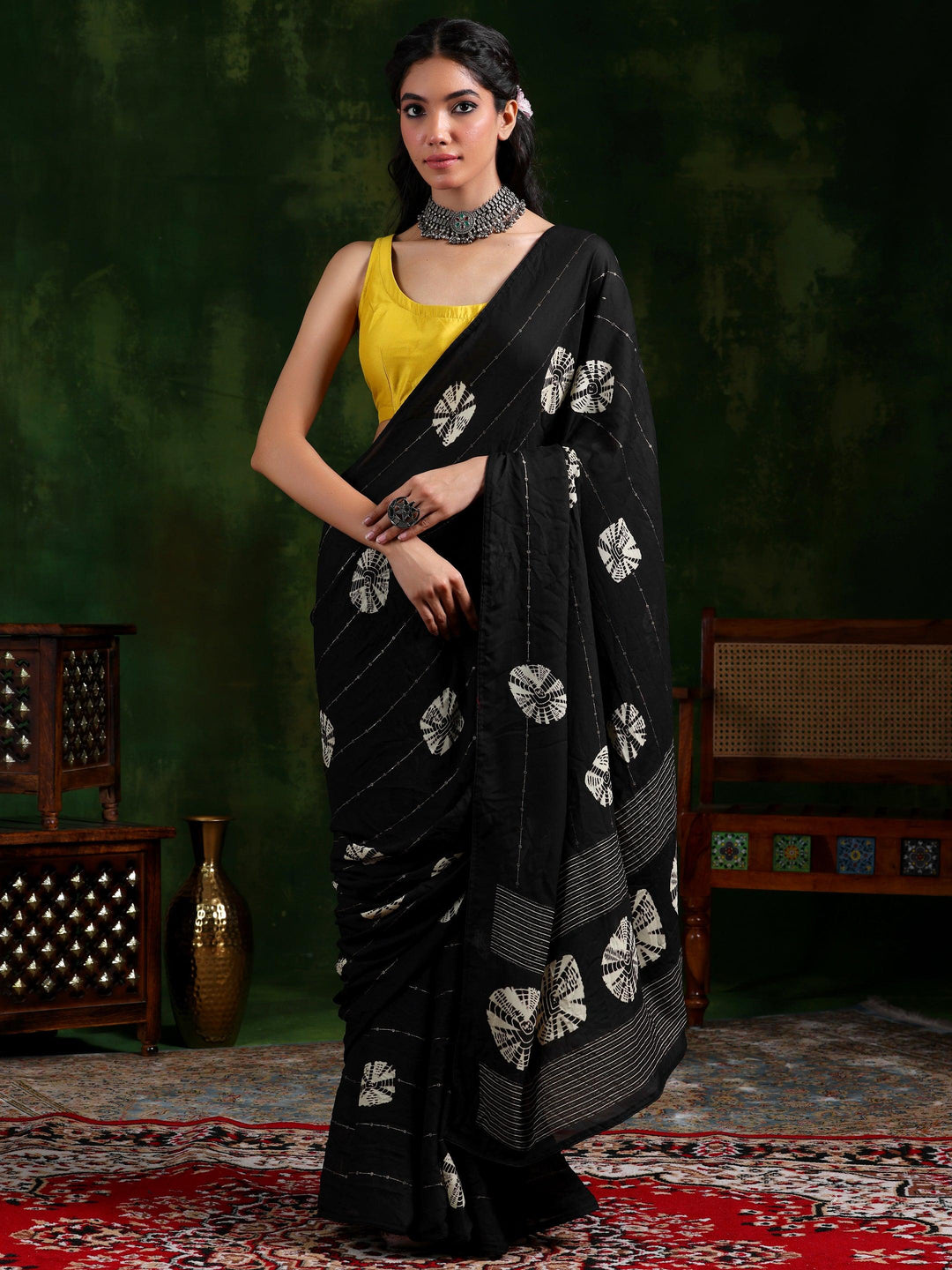 Black Printed Poly Chiffon Saree With Unstitched Blouse Piece - Libas 