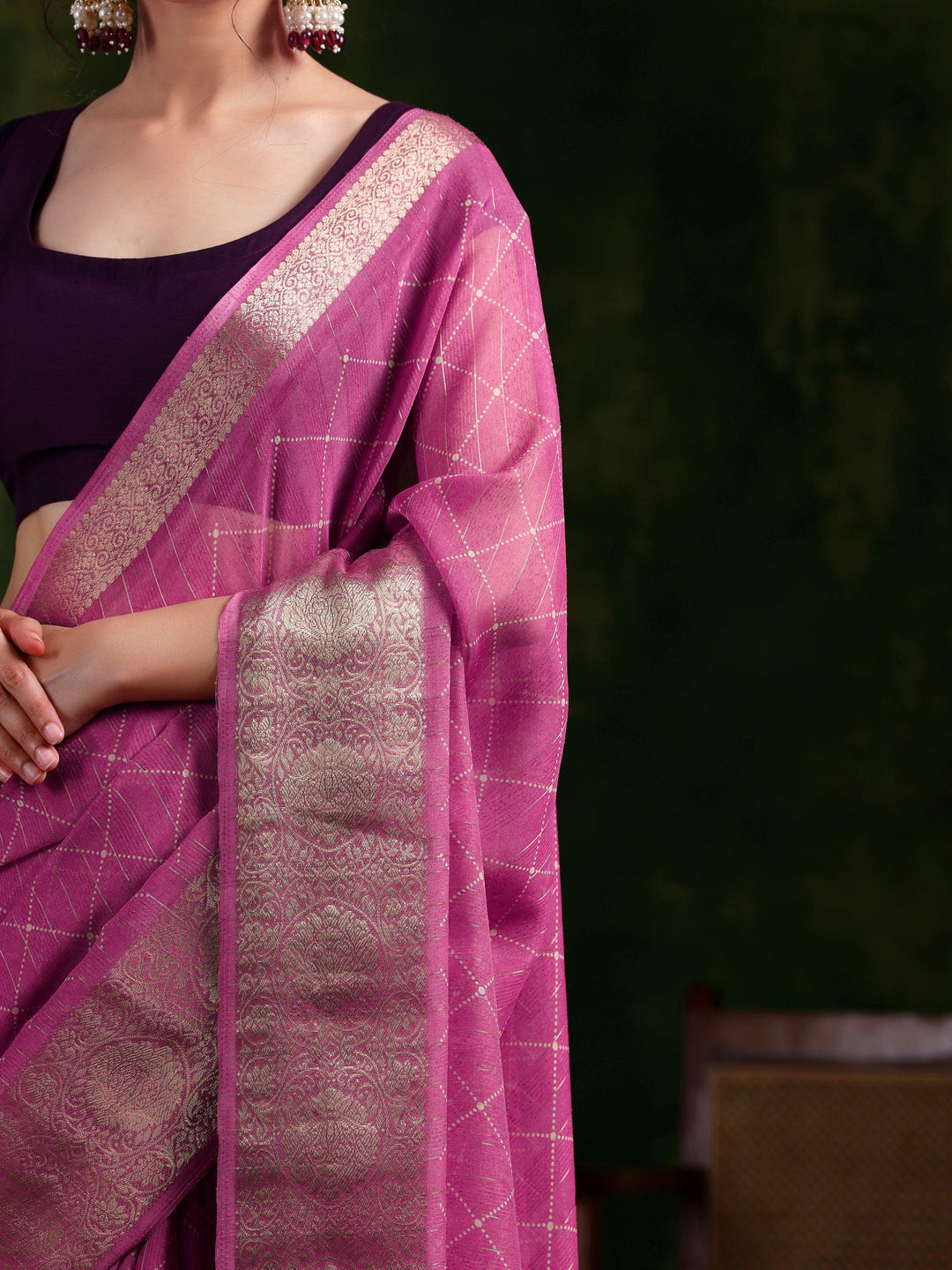 Pink Printed Silk Blend Saree With Unstitched Blouse Piece - Libas 