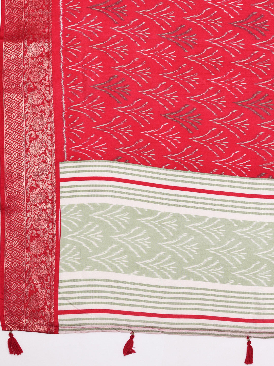 Pink Printed Silk Blend Saree With Unstitched Blouse Piece - Libas 