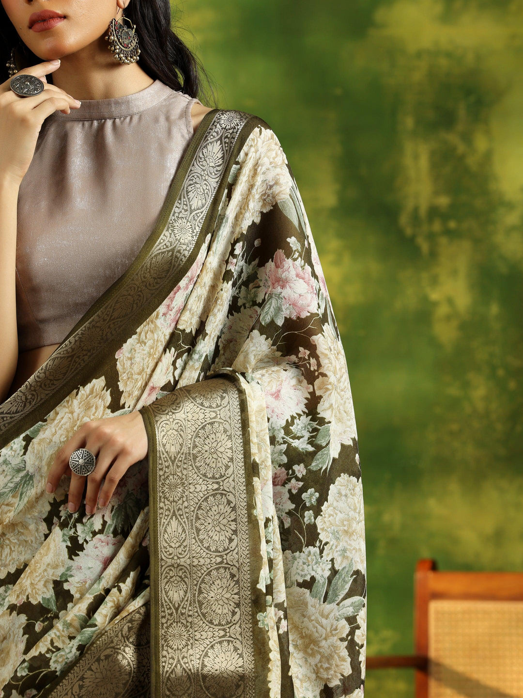 Olive Printed Silk Blend Saree With Unstitched Blouse Piece - Libas