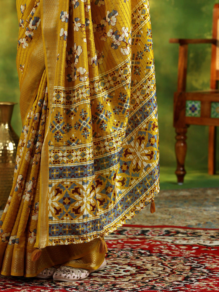 Mustard Printed Silk Blend Saree With Unstitched Blouse Piece - Libas