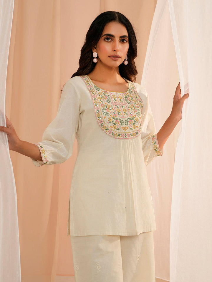 Off White Yoke Design Cotton Straight Kurti - Libas