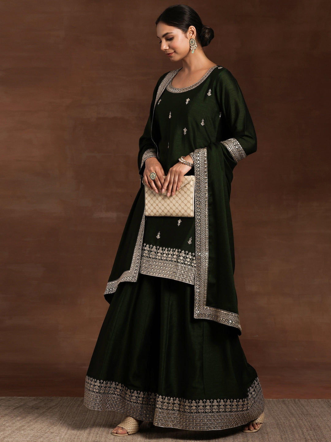 Green Embroidered Silk Blend Straight Suit With Dupatta - Libas 