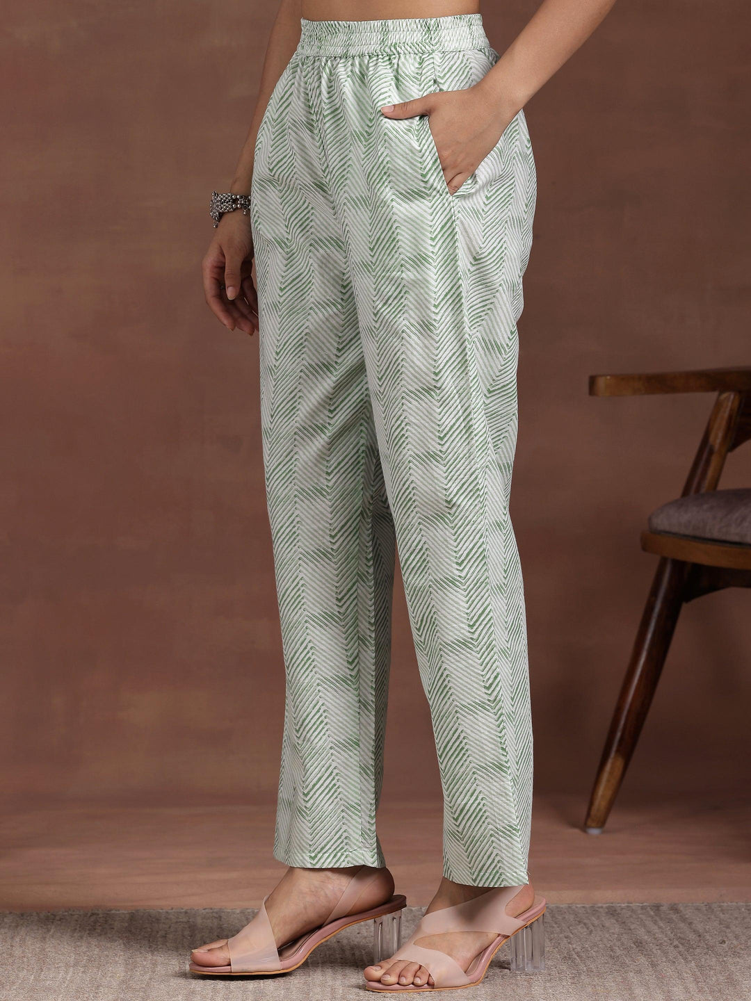 Green Printed Cotton Straight Suit With Dupatta - Libas 