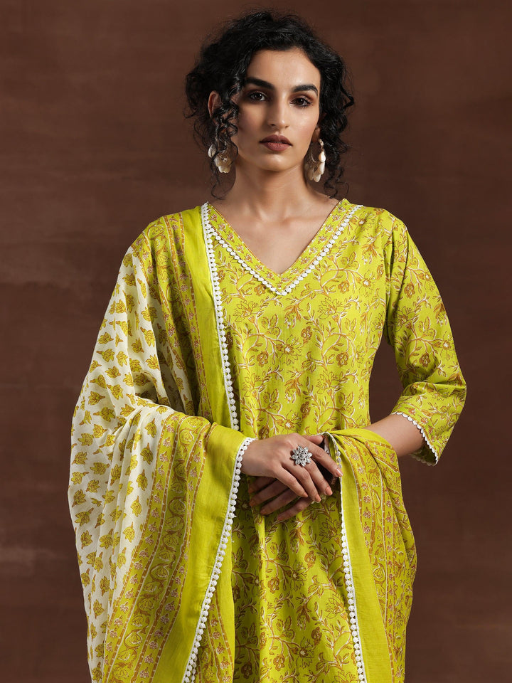 Green Printed Cotton Straight Suit With Dupatta - Libas