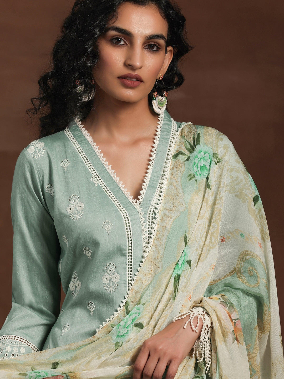 Green Embroidered Silk Blend Straight Suit With Dupatta - Libas 