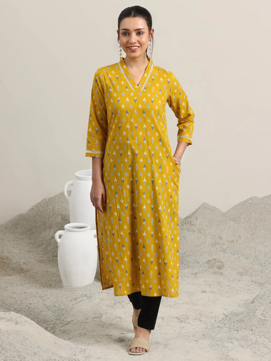  Yellow Printed Cotton Straight Kurta 