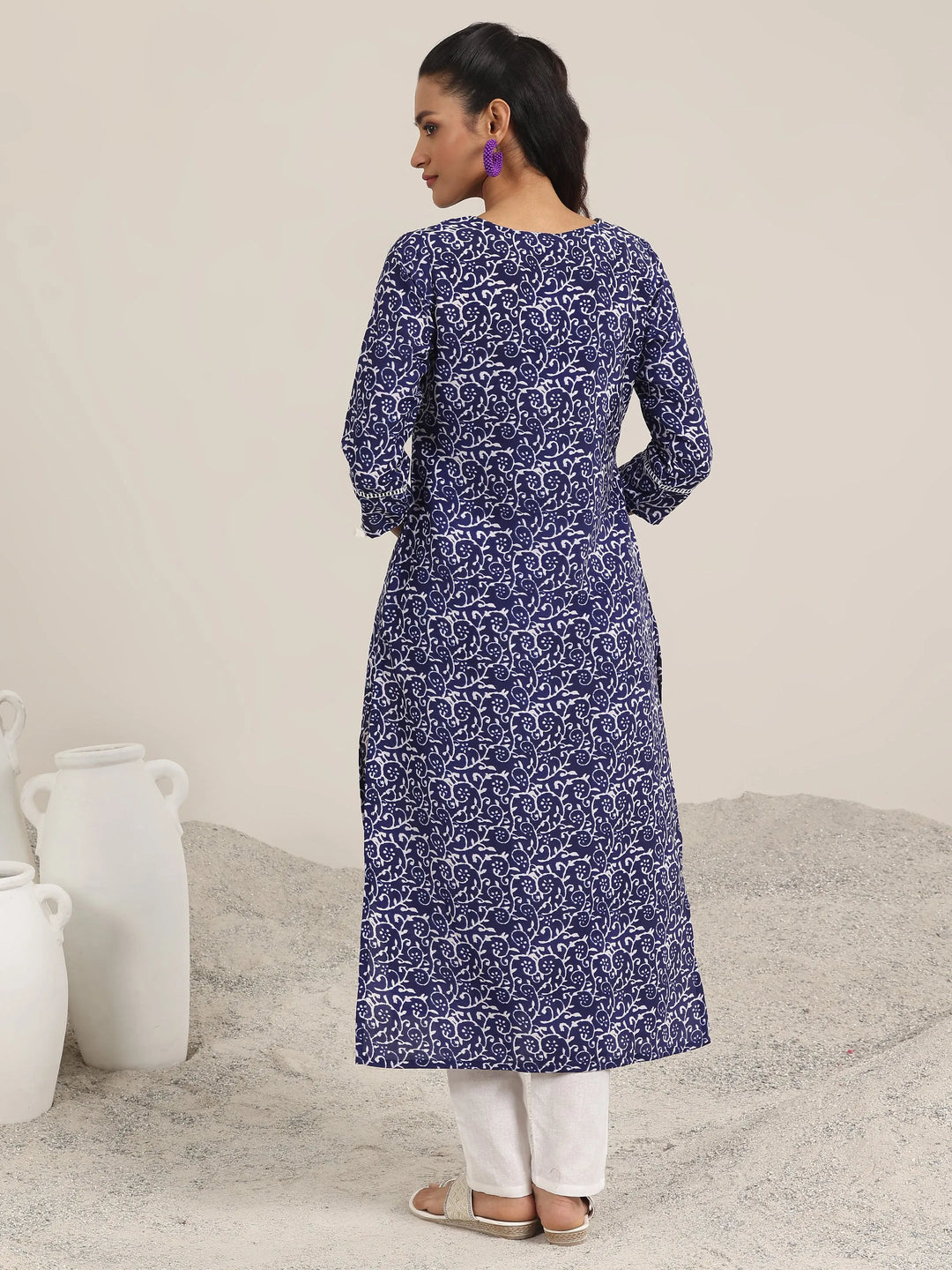  Indigo Printed Silk Blend Straight Kurta 