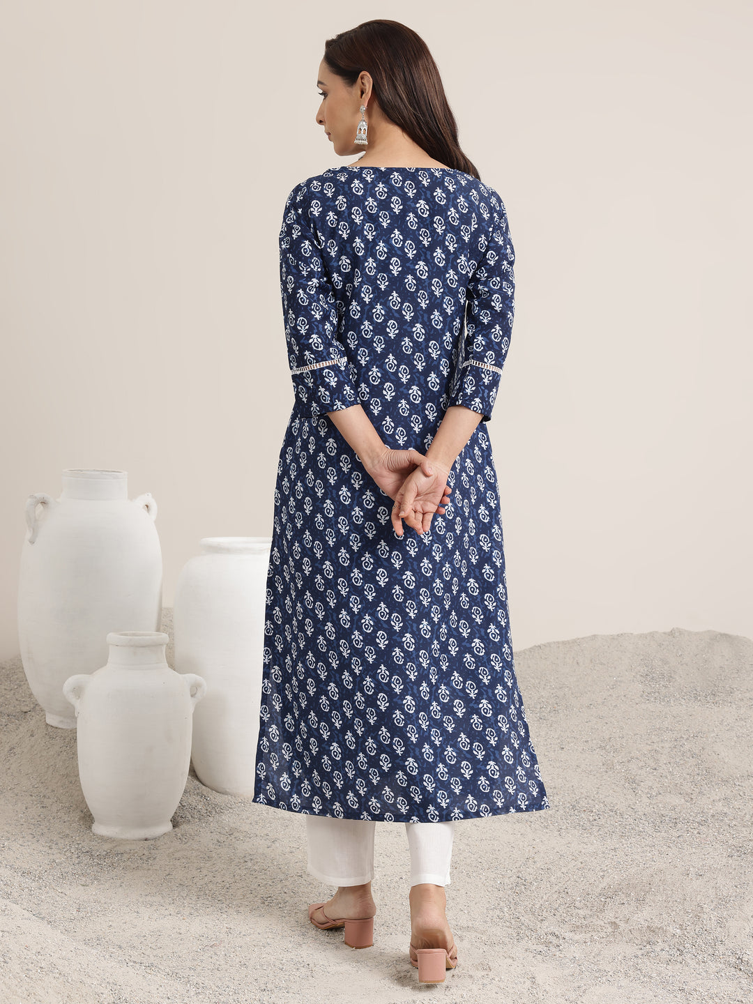  Indigo Printed Silk Blend Straight Kurta 