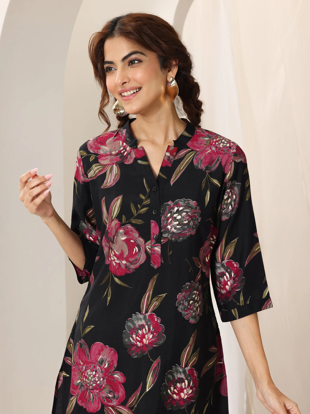  Black Printed Silk Blend Straight Short Kurti 