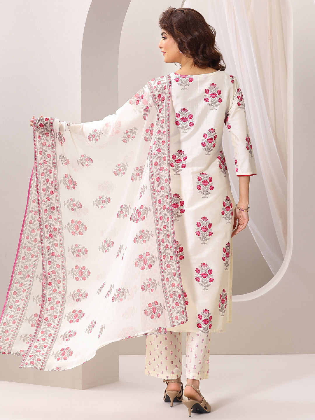  Off White Printed Chanderi Silk Straight Suit Set With Dupatta 