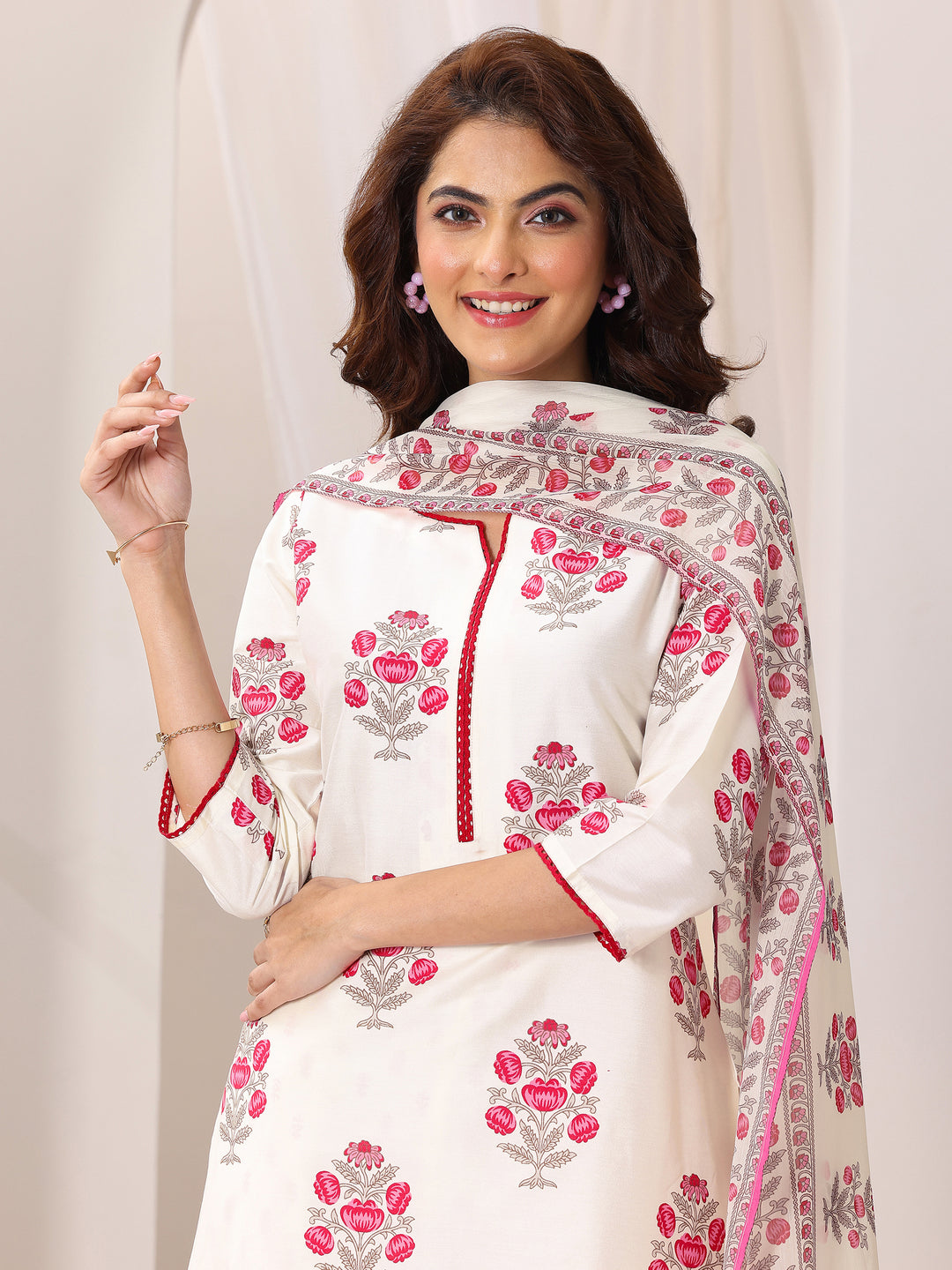  Off White Printed Chanderi Silk Straight Suit Set With Dupatta 