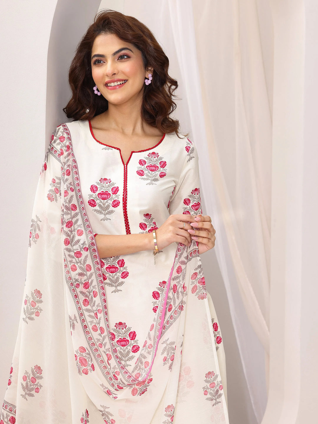  Off White Printed Chanderi Silk Straight Suit Set With Dupatta 