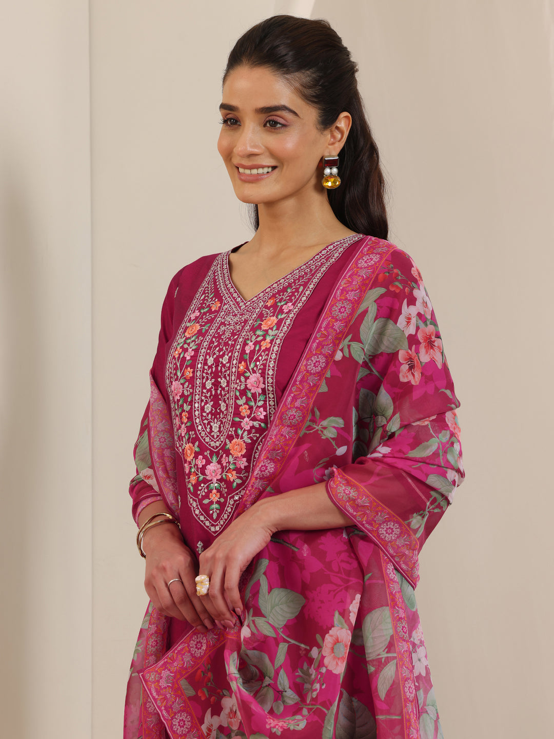  Pink Embroidered Silk Blend Straight Suit Set With Dupatta 