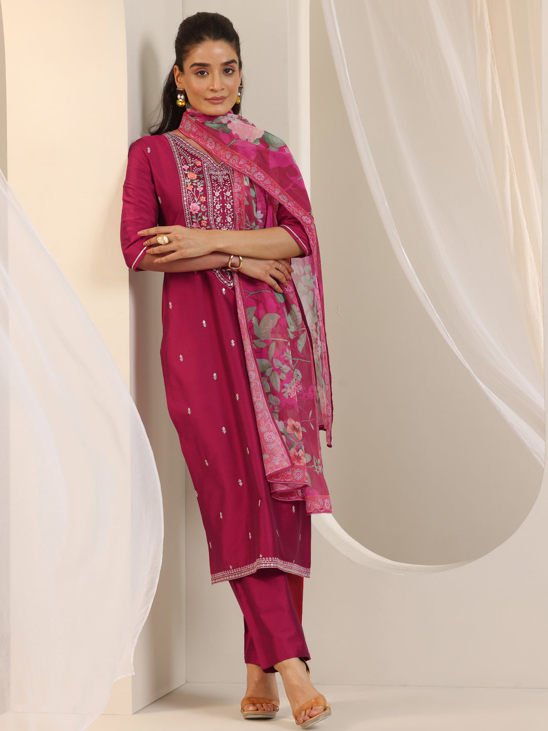  Pink Embroidered Silk Blend Straight Suit Set With Dupatta 