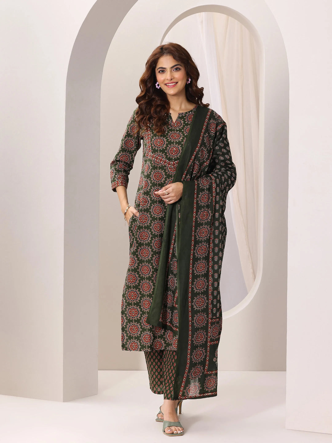  Green Printed Cotton Straight Suit Set With Dupatta 