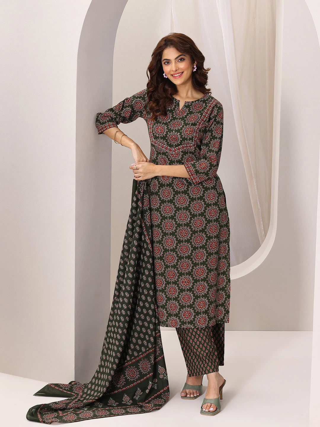  Green Printed Cotton Straight Suit Set With Dupatta 