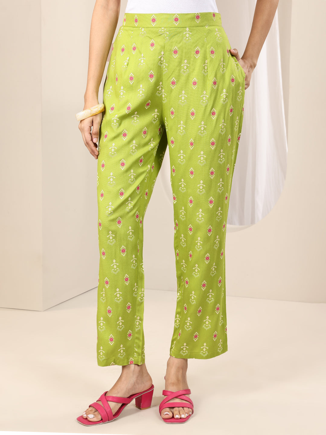  Green Printed Rayon Straight Kurta Set 