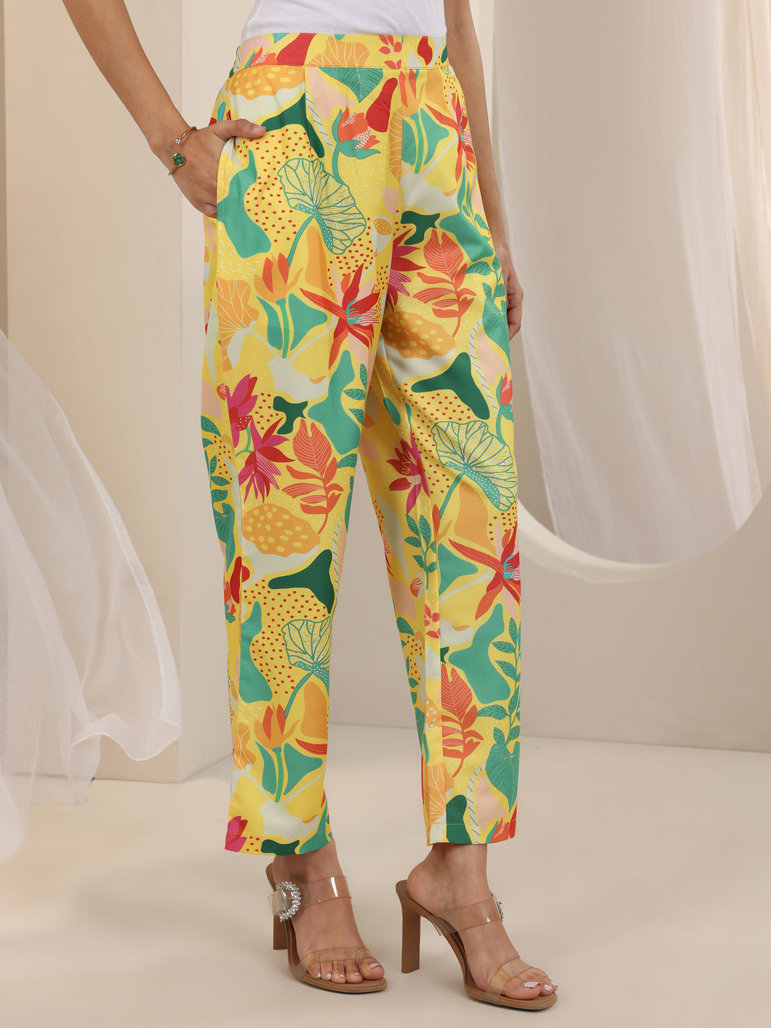  Yellow Printed Cotton Blend Co-Ord Sets 