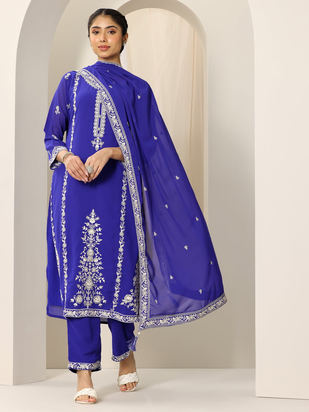  Blue Embroidered Georgette Straight Suit Set With Dupatta 