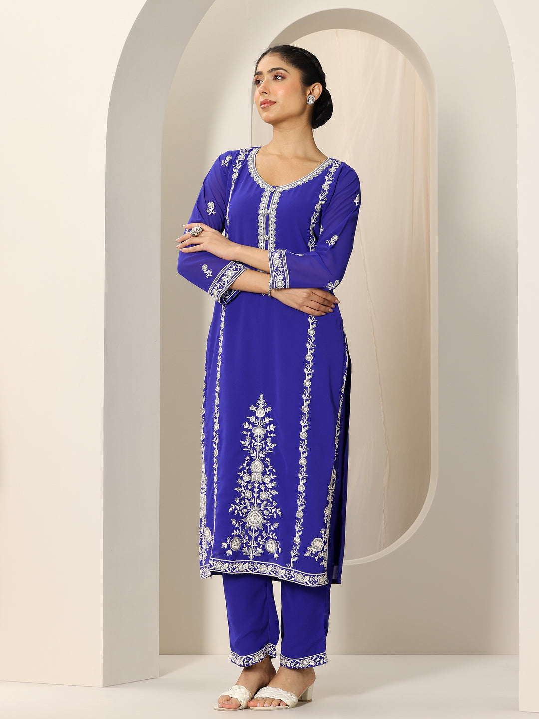  Blue Embroidered Georgette Straight Suit Set With Dupatta 