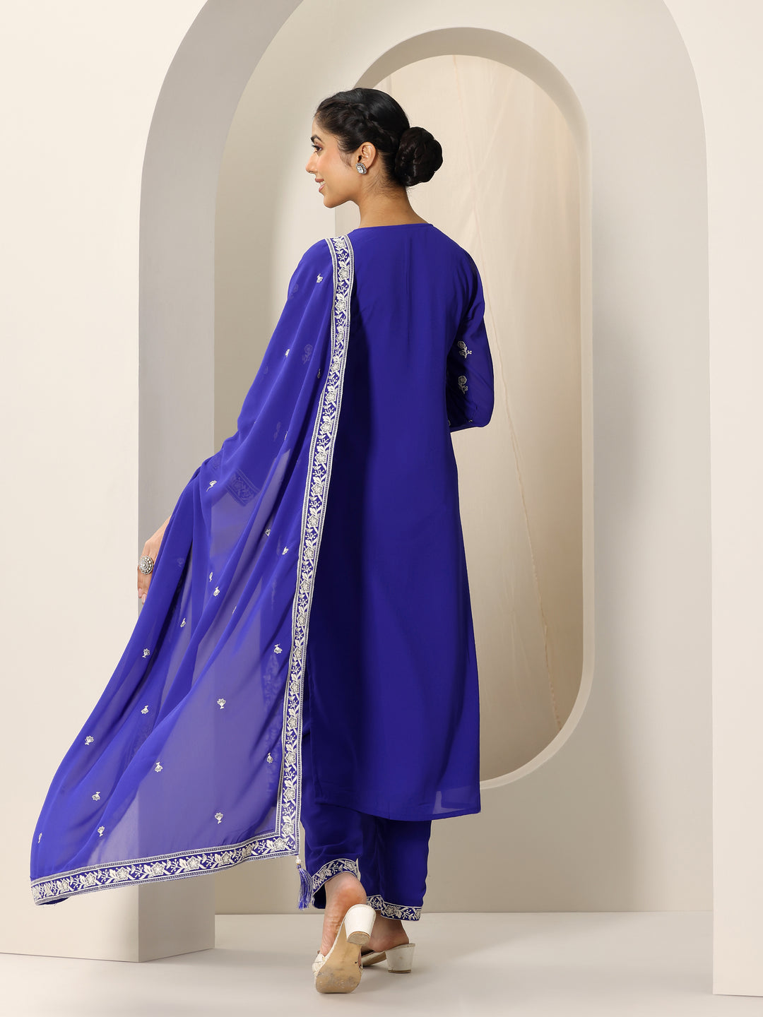  Blue Embroidered Georgette Straight Suit Set With Dupatta 