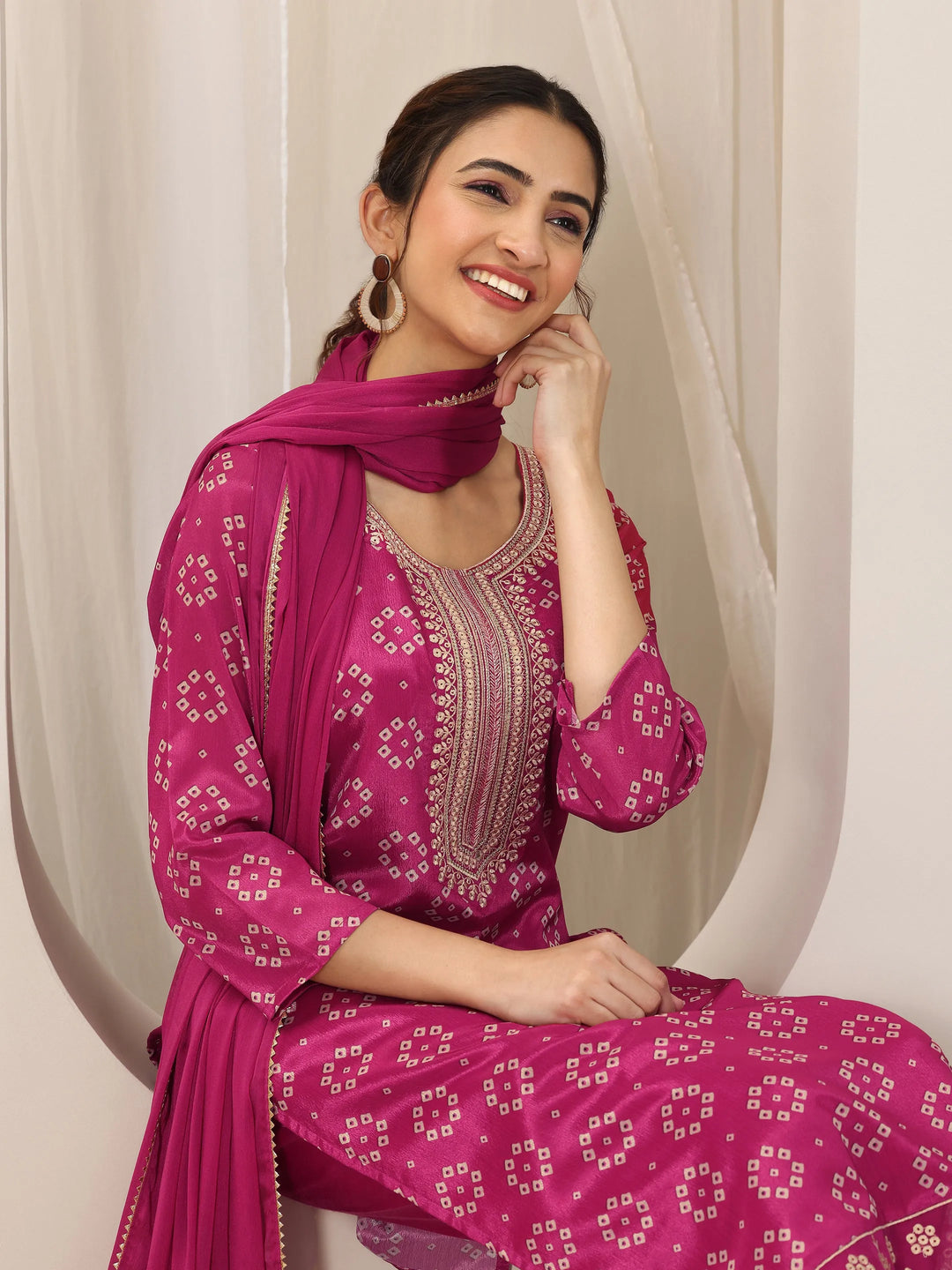  Pink Printed Silk Blend Straight Suit Set With Dupatta 