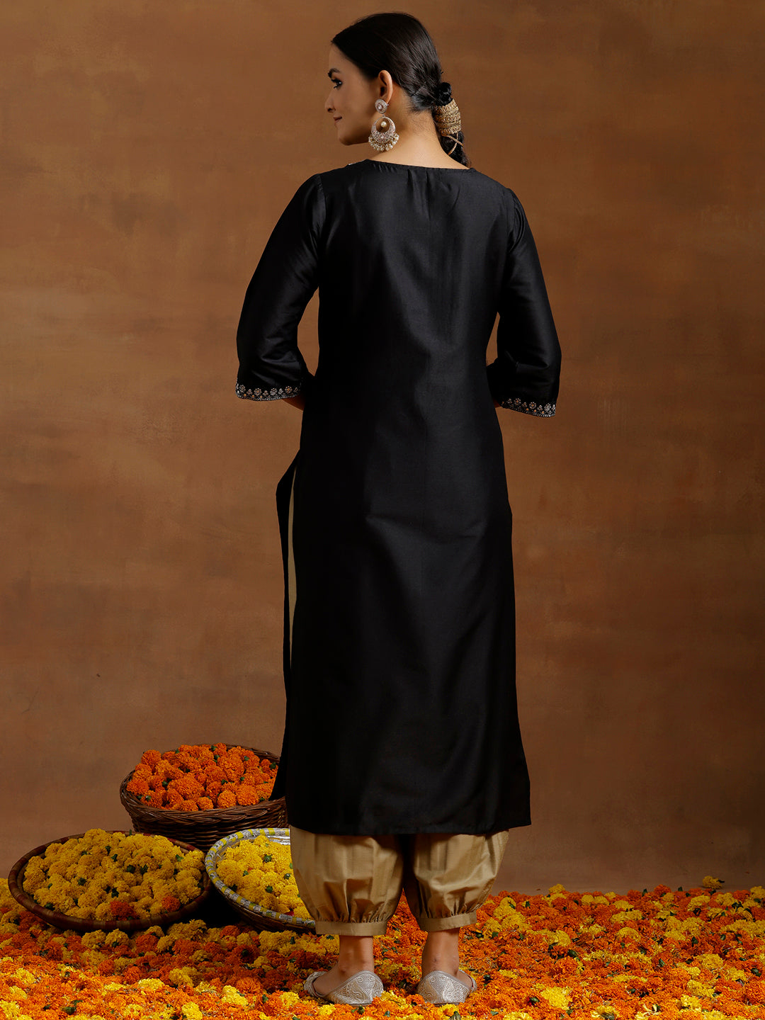  Black Embroidered Silk Straight Kurta 