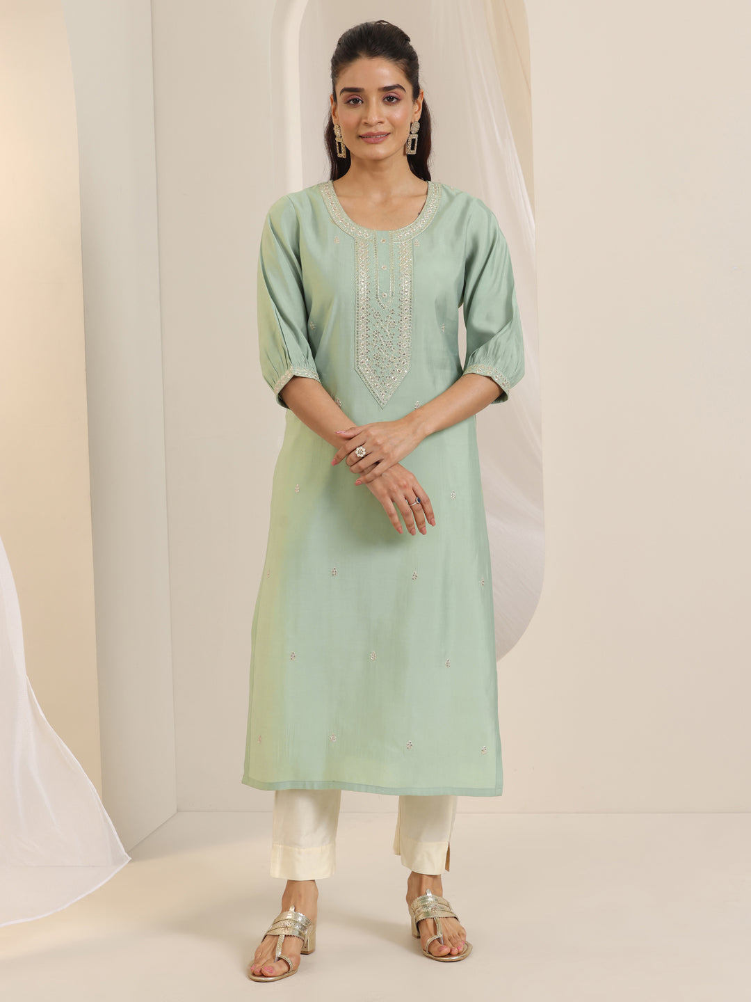  Green Embroidered Silk Straight Kurta 