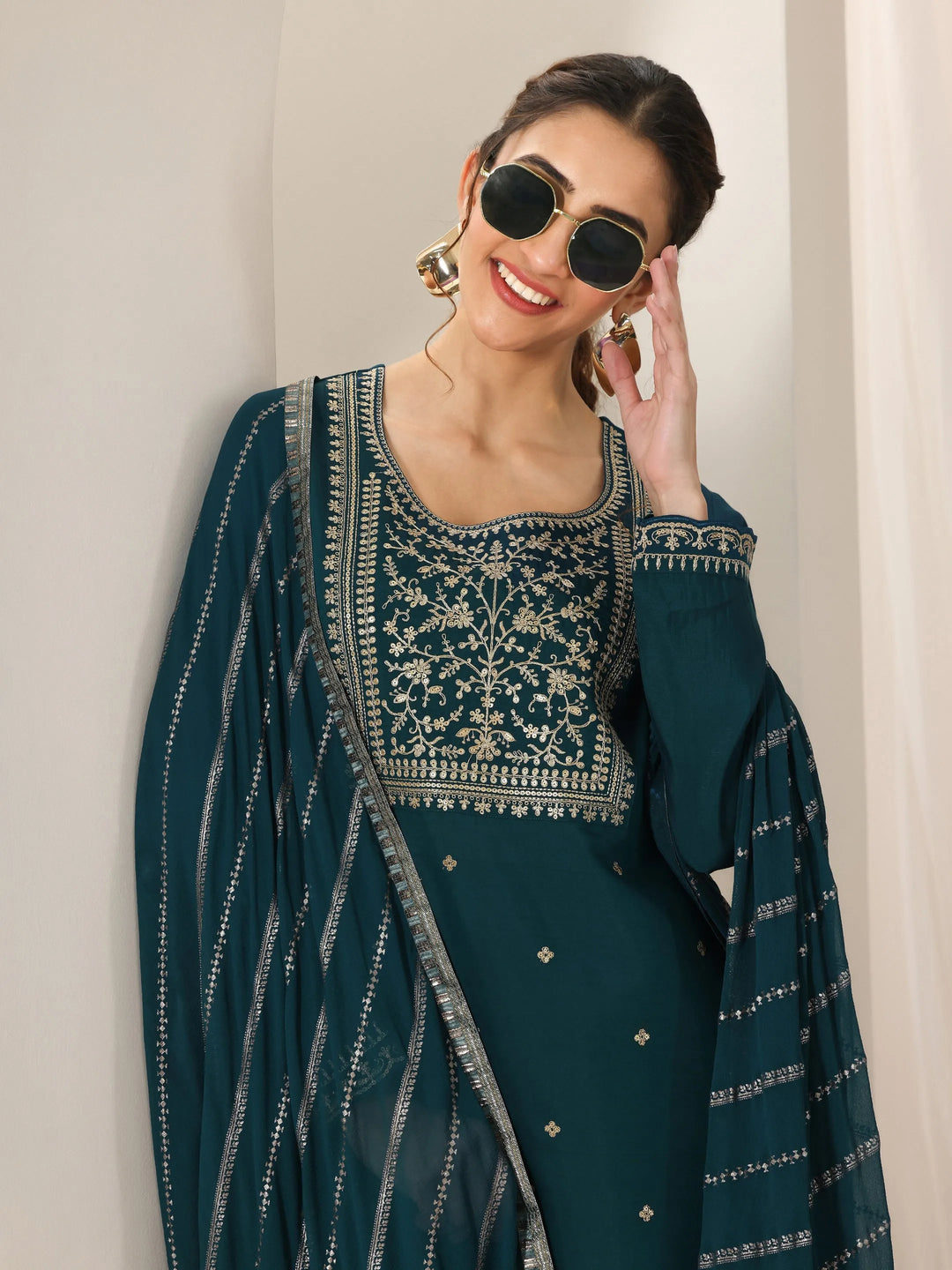  Blue Embroidered Silk Blend Straight Suit Set With Dupatta 