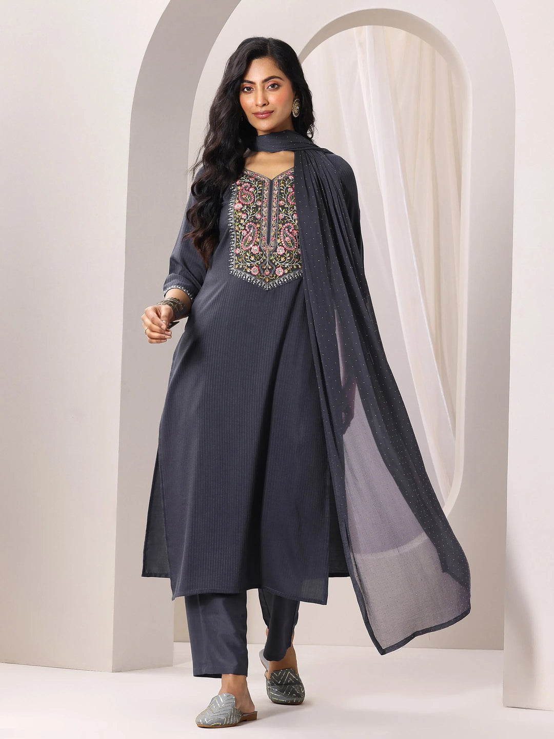  Grey Yoke Design Silk Blend Straight Suit Set With Dupatta 