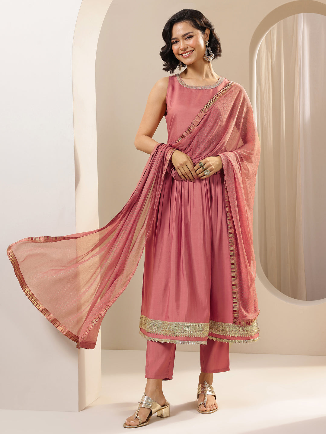  Peach Solid Silk Blend Anarkali Suit Sets With Dupatta 