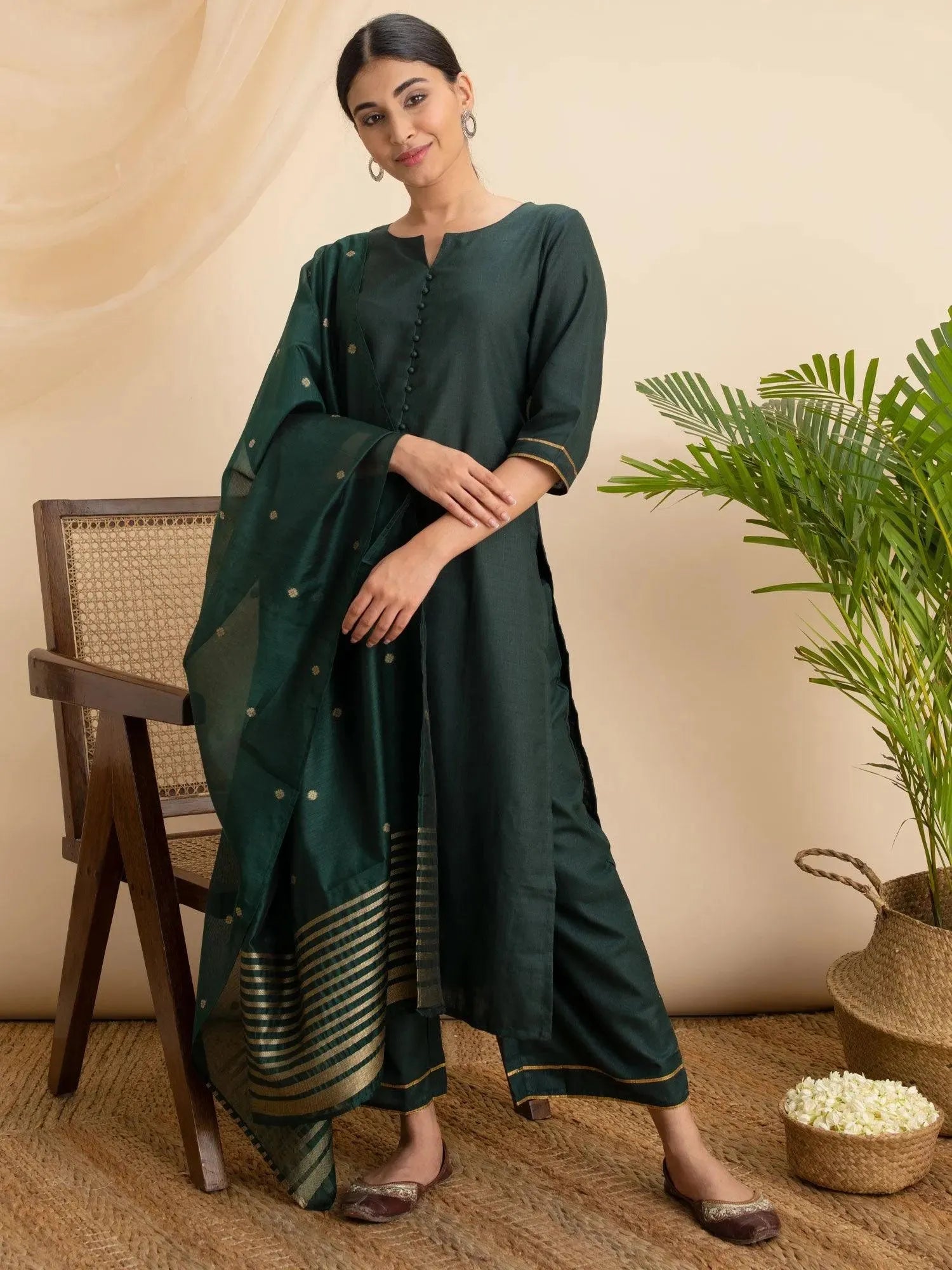 

Buy Green Solid Cotton Suit Set - 6871- | Libas Ethnic Wear Online