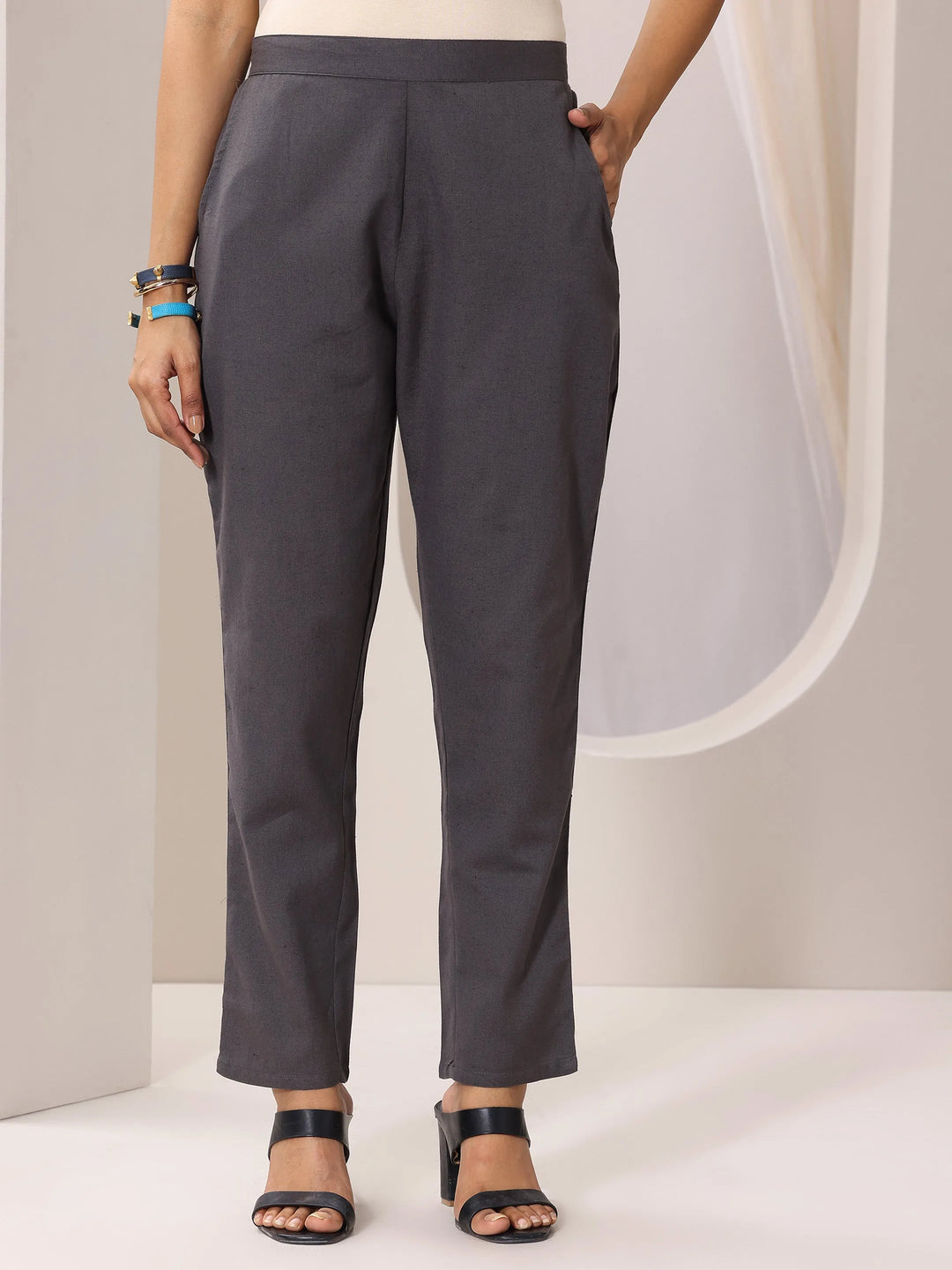  Grey Solid Cotton Trousers 