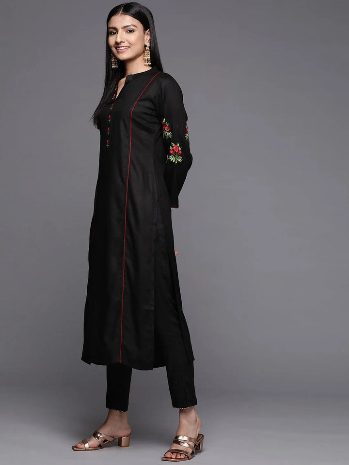 Black Embroidered Pashmina Wool Straight Kurta - Libas