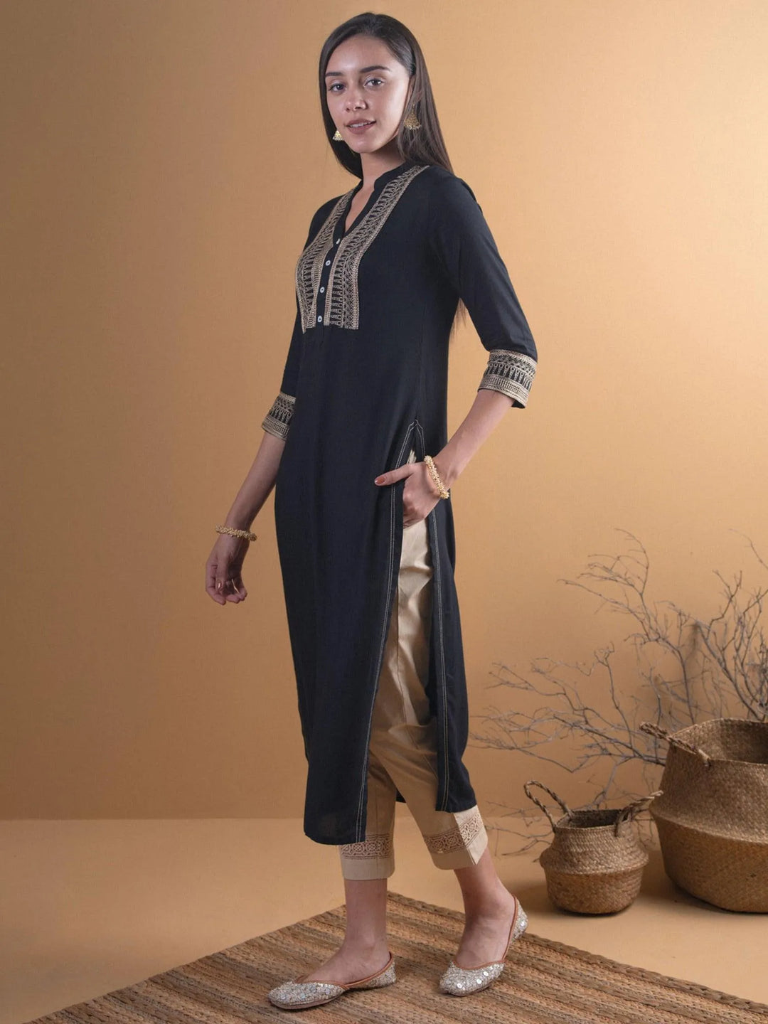 Black Embroidered Rayon Kurta - Libas