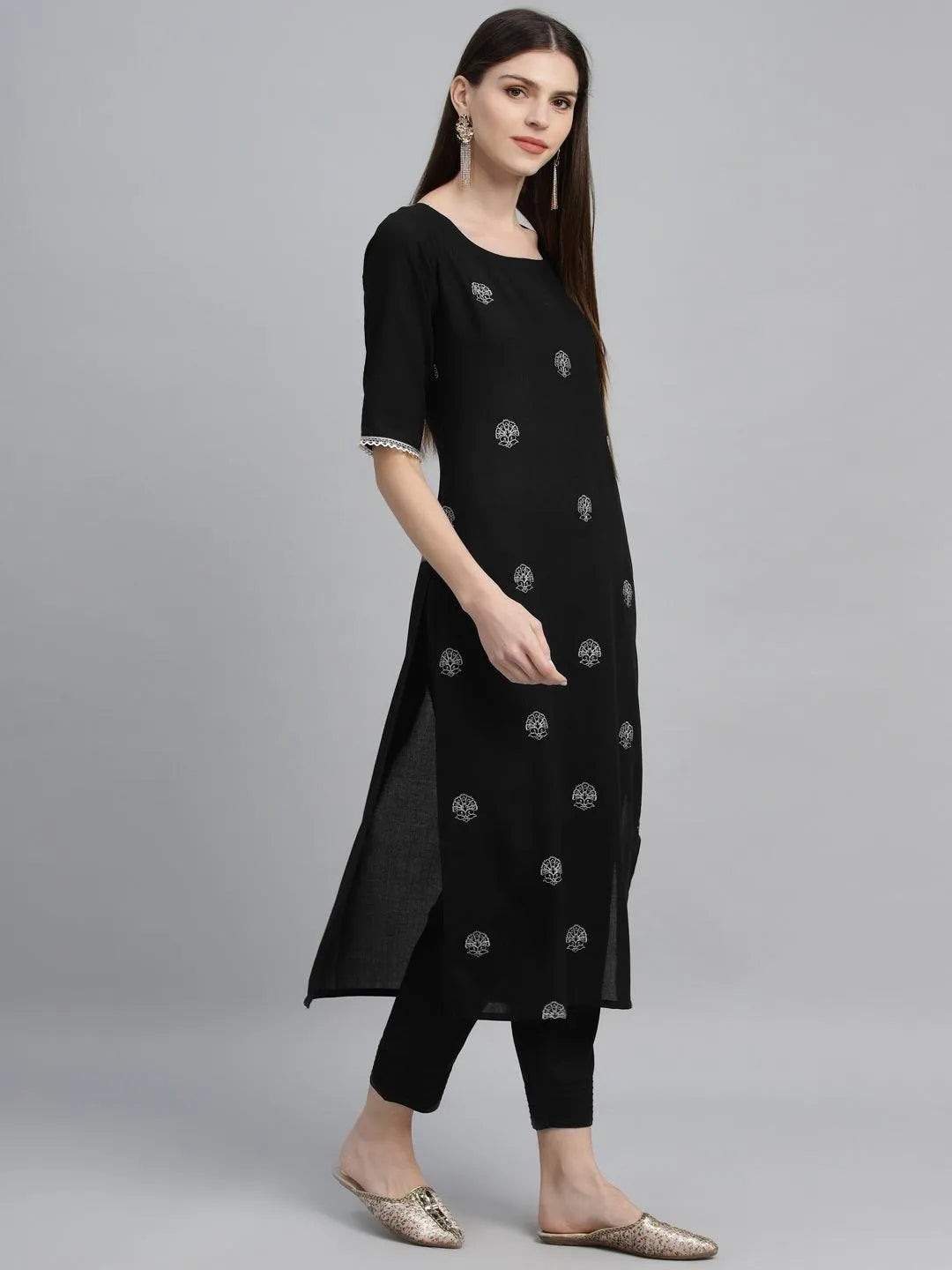 Black Embroidered Rayon Kurta - Libas