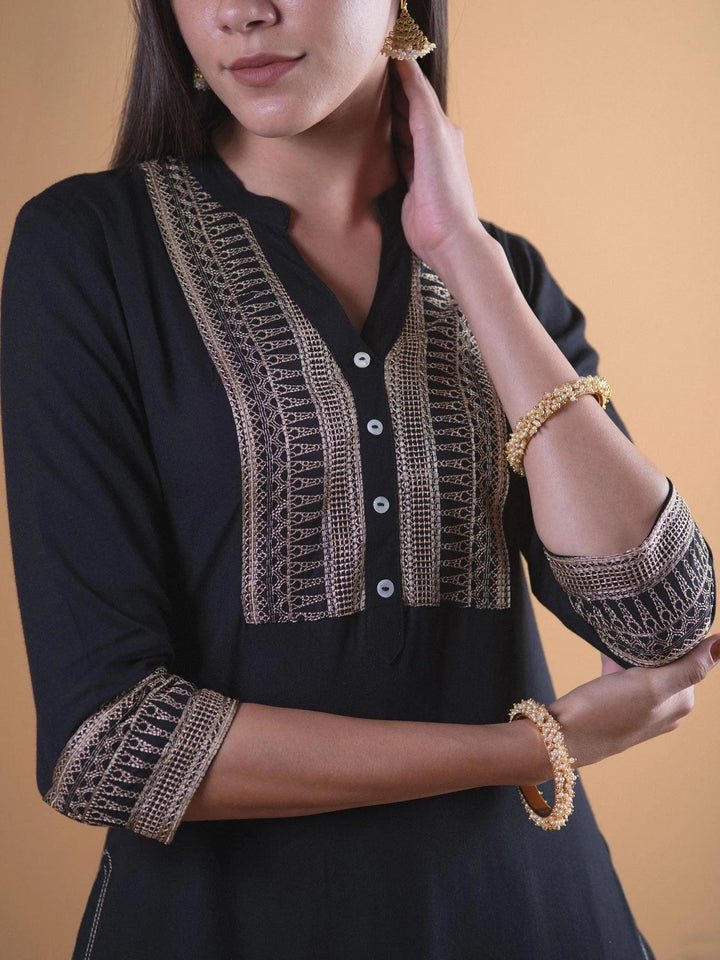 Black Embroidered Rayon Kurta - Libas